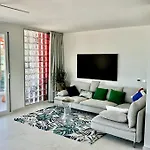 Beachfront, First Line, 2-bdr,2-bath, Swiming Pool El Albir