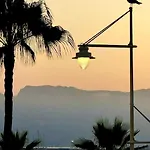 Appartamento Beachfront, First Line, 2-bdr,2-bath, Swiming Pool *