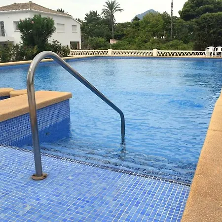 Apartamento Beachfront, First Line, 2-bdr,2-bath, Swiming Pool El Albir
