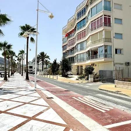 Beachfront, First Line, 2-bdr,2-bath, Swiming Pool Apartamento *