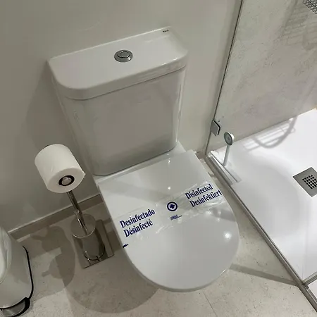 Beachfront, First Line, 2-bdr,2-bath, Swiming Pool דירה