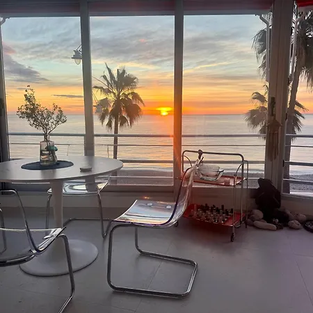 Beachfront, First Line, 2-bdr,2-bath, Swiming Pool