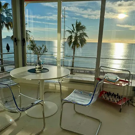 Beachfront, First Line, 2-bdr,2-bath, Swiming Pool Lägenhet El Albir