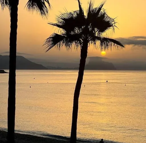 Beachfront, First Line, 2-bdr,2-bath, Swiming Pool * El Albir
