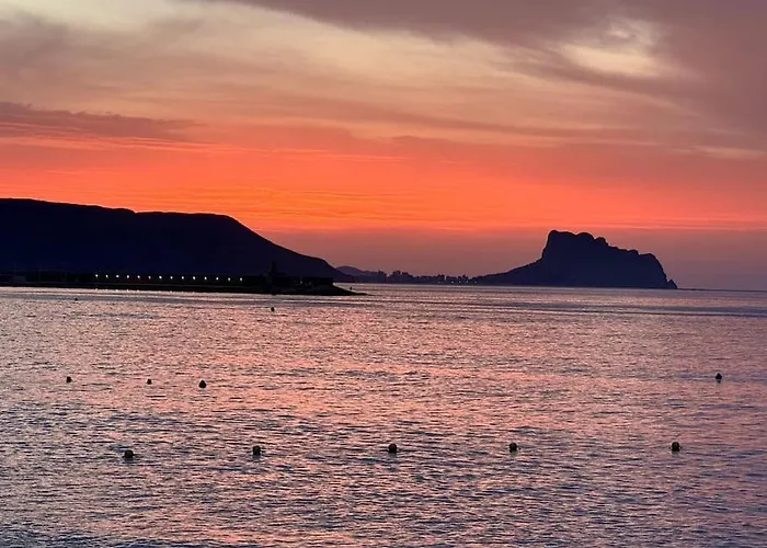 Beachfront, First Line, 2-bdr,2-bath, Swiming Pool 公寓 *