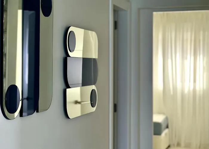 아파트 Beachfront, First Line, 2-bdr,2-bath, Swiming Pool *