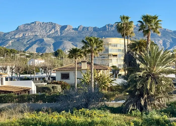 Beachfront, First Line, 2-bdr,2-bath, Swiming Pool 알비르