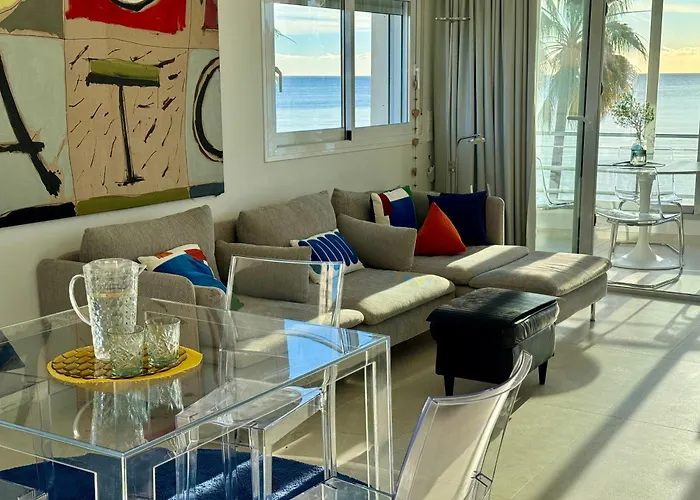 Beachfront, First Line, 2-bdr,2-bath, Swiming Pool * 알비르